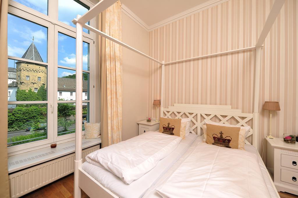 Hotel Bucheneck Linz am Rhein Habitación foto